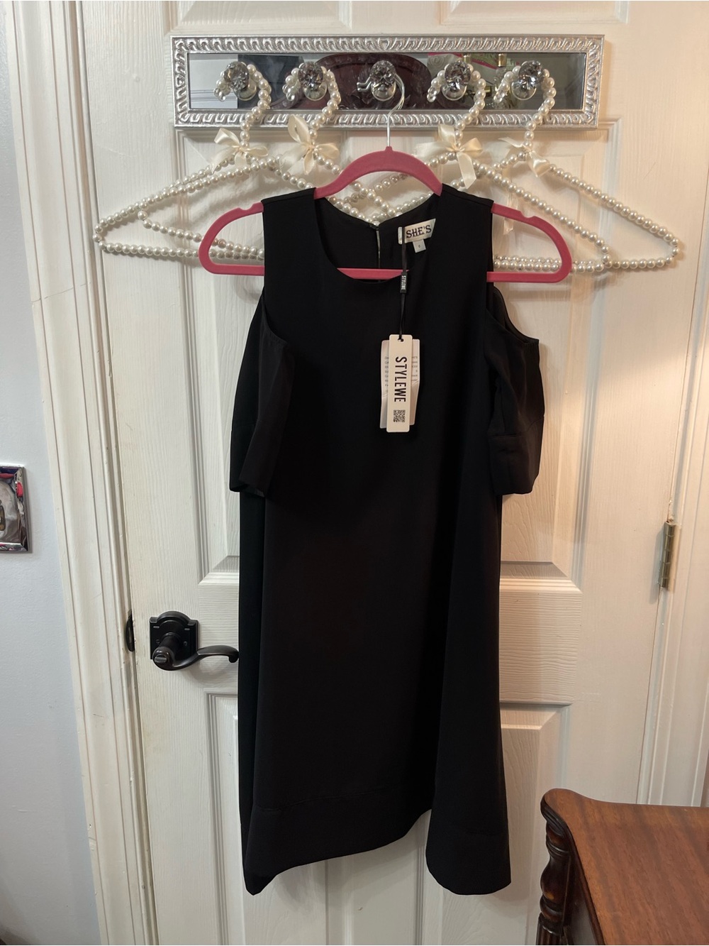 Stylewe Black Cold-Shoulder Dress